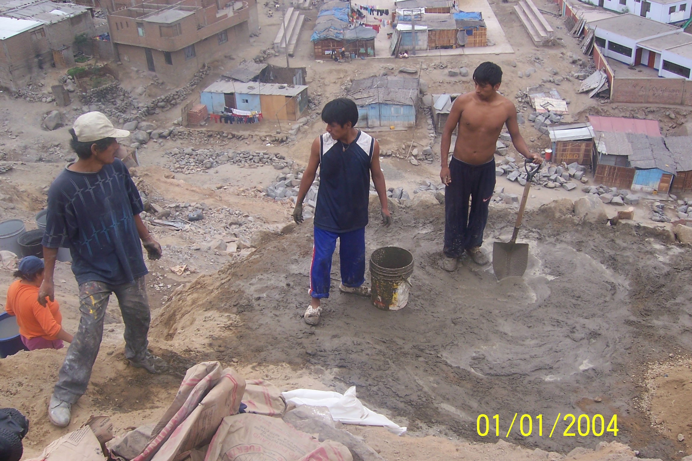 Jóvenes trabajando